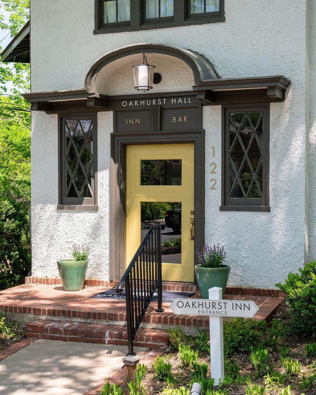 Oakhurst Inn Charlottesville Exteriör bild